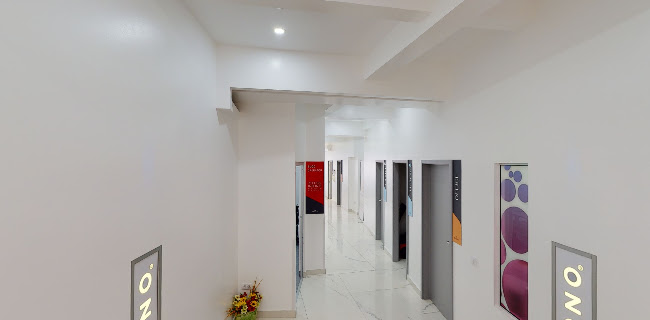 OZONO - Stomatologie Iasi | Implant dentar Iasi | Reabilitare orala Completa - Clinică de chirurgie plastică