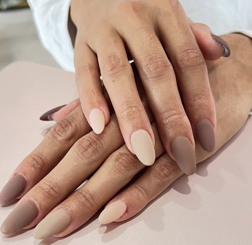 Laced with Charm, Nail Salon Logo