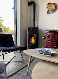 Photo n°10 de BERNAY CHEMINEES à Bernay (Magasin de poêles à bois)