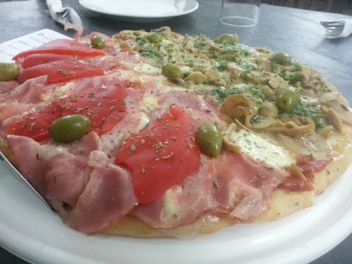 Meco's, Pizzeria, Author: ignacio sierra