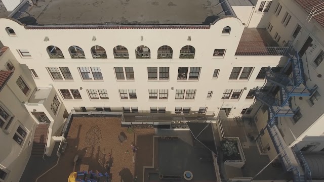 Lycee Francais de San Francisco - LFSF