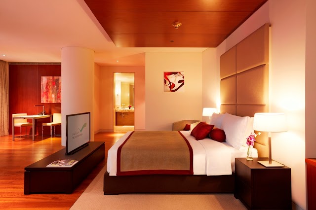 Oryx Airport Hotel