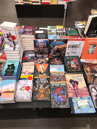 Librerie.Coop Aquilone - Visual
