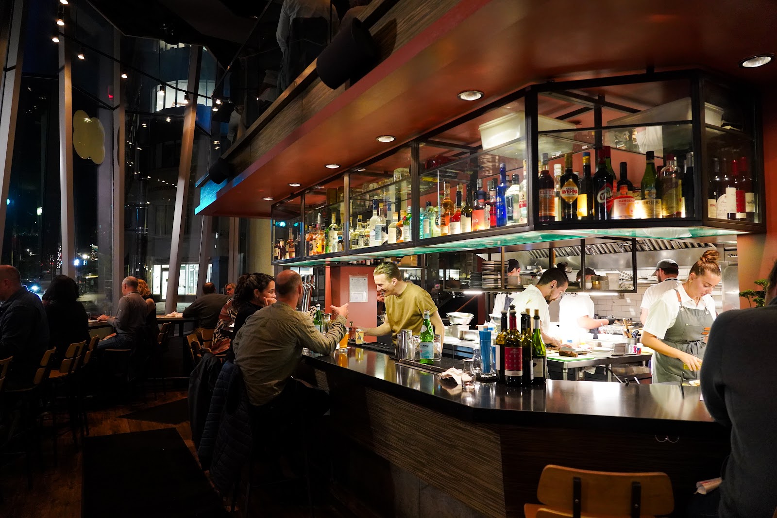 Evo Kitchen + Bar — photo 3