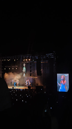 Opinii despre Στάδιο Κώστας Δαβουρλής în Πάτρα - Αθλητικό συγκρότημα