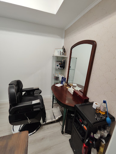 Hair Therapy Wojciech Gerka