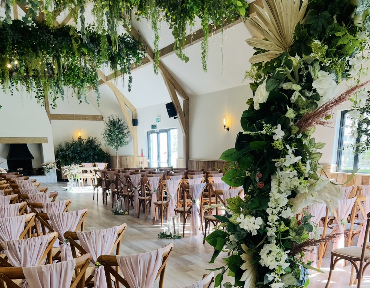 Just4u wedding and Events Hire - Wedding Planners - photo 1