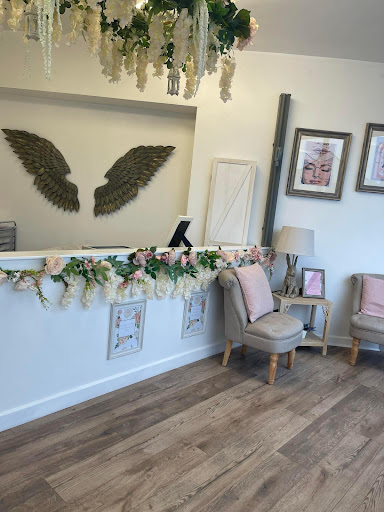 Unhinged Angels Tattoos & Piercings- Holywell