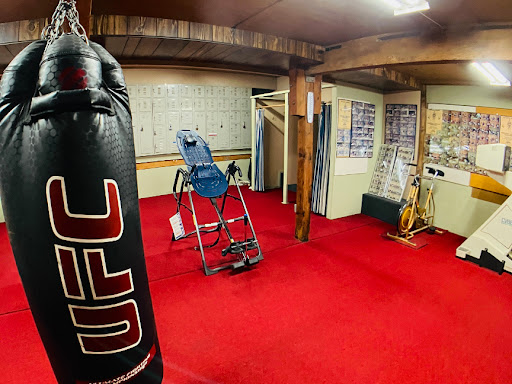 Estrada’s Gym - Thumbnail