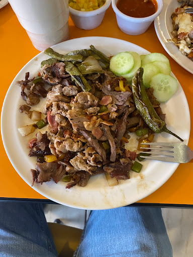 Tacos El Chicuelo Logo
