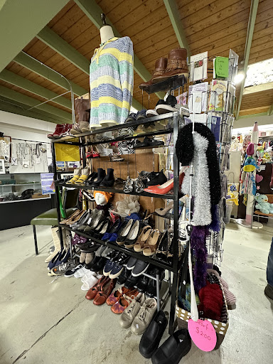 Lifeline Shop Colac - Thumbnail
