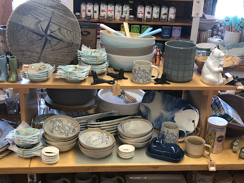 LeRoux Kitchen by null