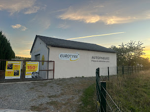 Photo n°2 de Eurotyre-Autopneu82 à Valence (Atelier de réparation automobile)