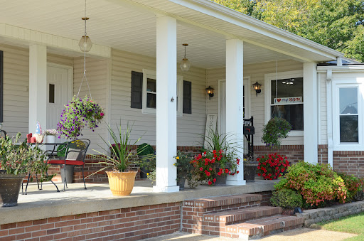 Andrea Crawford, RE/MAX Unlimited - Thumbnail