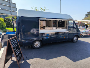 Photo n°17 de BIG Food Truck à Mandres-les-Roses (Restaurant)