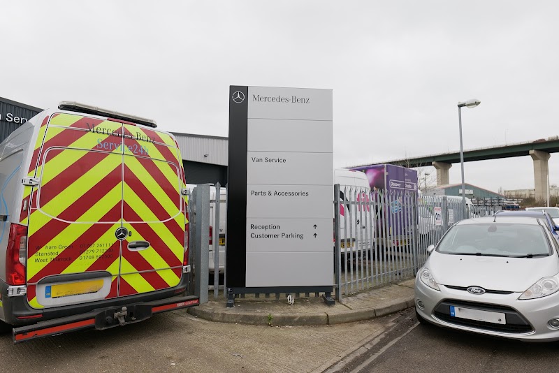 SAGA Truck and Van - Mercedes-Benz Van Service West Thurrock photo 3