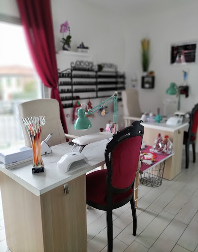 NAILS EVOLUTION ACADEMY - Visual