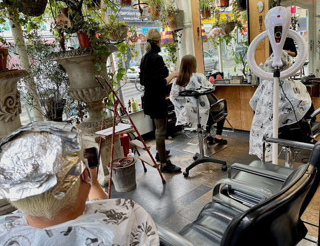 Hurwundeki (FOILS online booking) by null