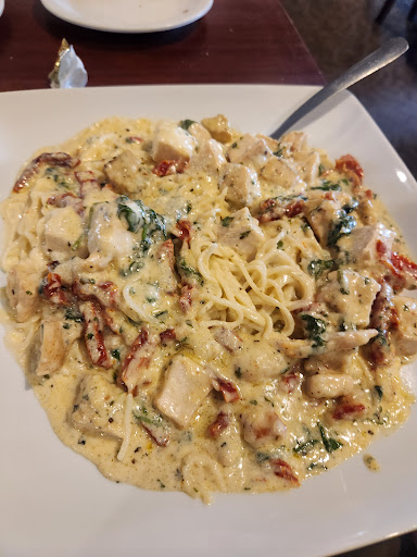 Luigiano's - Visual