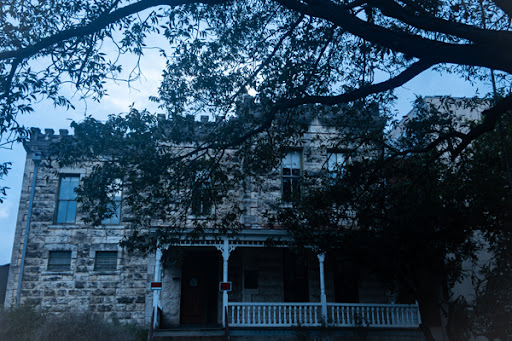 Spell Caster Ghost Tours - Visual