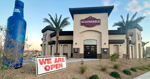 Scoundrels Tavern & Eatery Logo