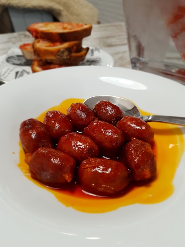 Vins i Tapes Galileu
