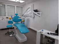 Dr Anissa BELMIHOUB - Chirurgien Dentiste à Vélizy-Villacoublay à Vélizy-Villacoublay