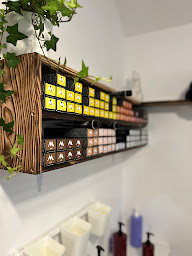 Photo n°5 de l'Atelier 17 à La Chapelle-la-Reine (Salon de coiffure)