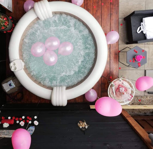 Jacuzzi Op Locatie Nederland - Thumbnail