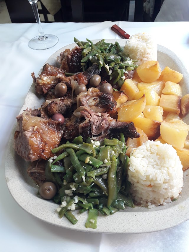 Restaurante Lurdes Capela