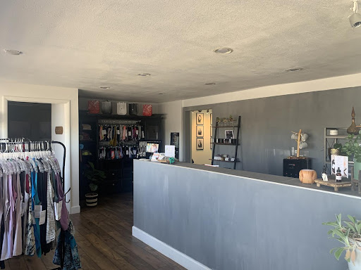 The Raven's Nest Day Spa, Salon & Boutique Fitness Gallery - United States