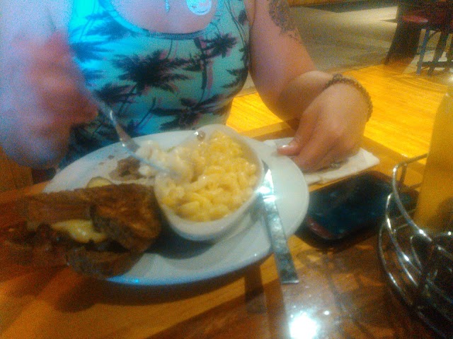 Boathouse Brew Pub
