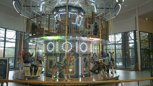 Fun Brands Carousel - Visual