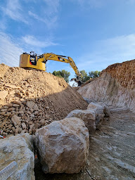 Photo n°2 de Linhares TP à Condom (Entreprise de terrassement)