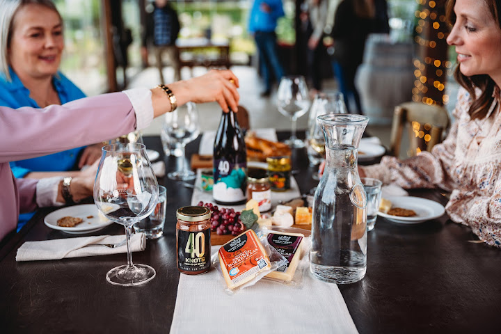 40 Knots Winery by null