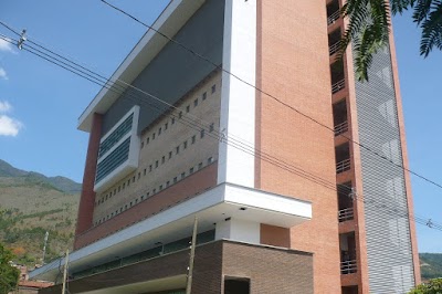Photos of Cl&iacute;nica del Norte