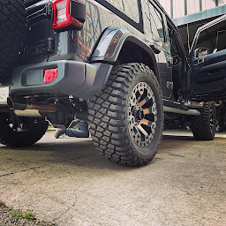 Photo n°9 de Jeeper Store - Spécialiste Jeep à Lunel (Magasin de pièces auto d'occasion)