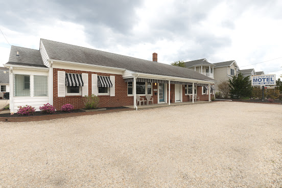 Broadway Court Motel by null