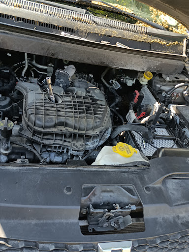 Que’s Automotive Repair Services - Thumbnail