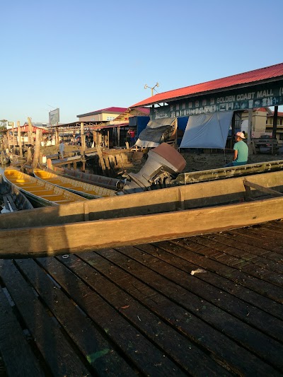 photo of futian gas station