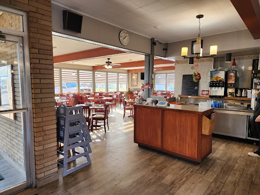 Thorpedo Family Restaurant - Thumbnail