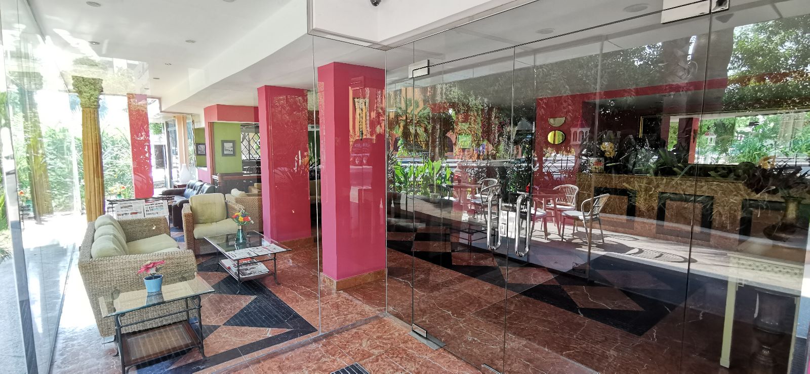 Biljeek Glass & Mirrors - صورة 3