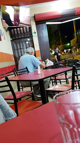 Opinii despre Restaurant Turístico LACTOBAC în Jaén - Restaurante