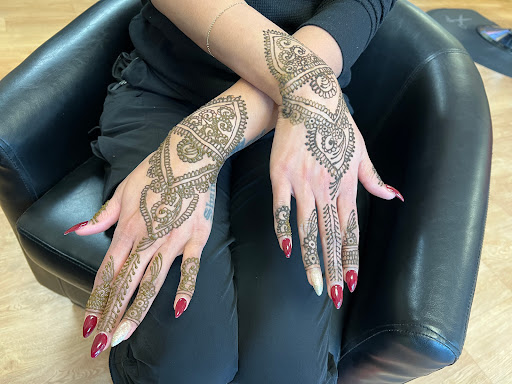 Green River Beauty Salon Gallery - United States