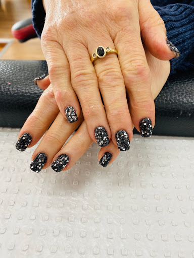 Centreway Hair and Nail Beauty Salon - Thumbnail