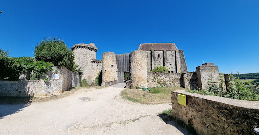 Photo de Château de Dampierre-en-Yvelines. Réservation obligatoire à Dampierre-en-Yvelines (78720)