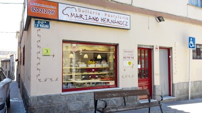 photo of MARIANO HERNÁNDEZ pastries and cakes