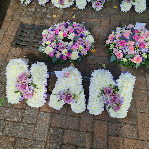 Flowers By Vicky - Thumbnail