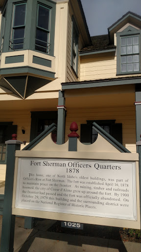NIC Fort Sherman Officers' Quarters - Thumbnail