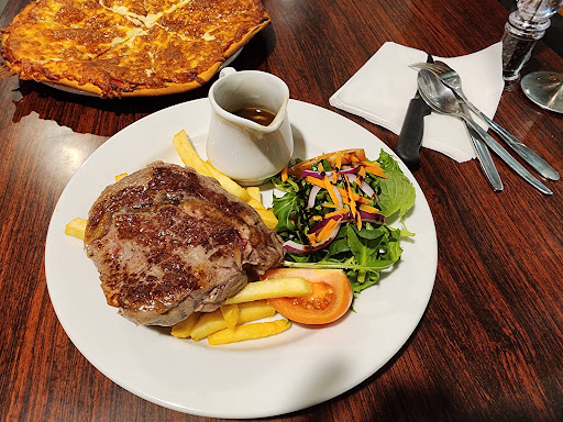 Halls Gap Tavern - Thumbnail
